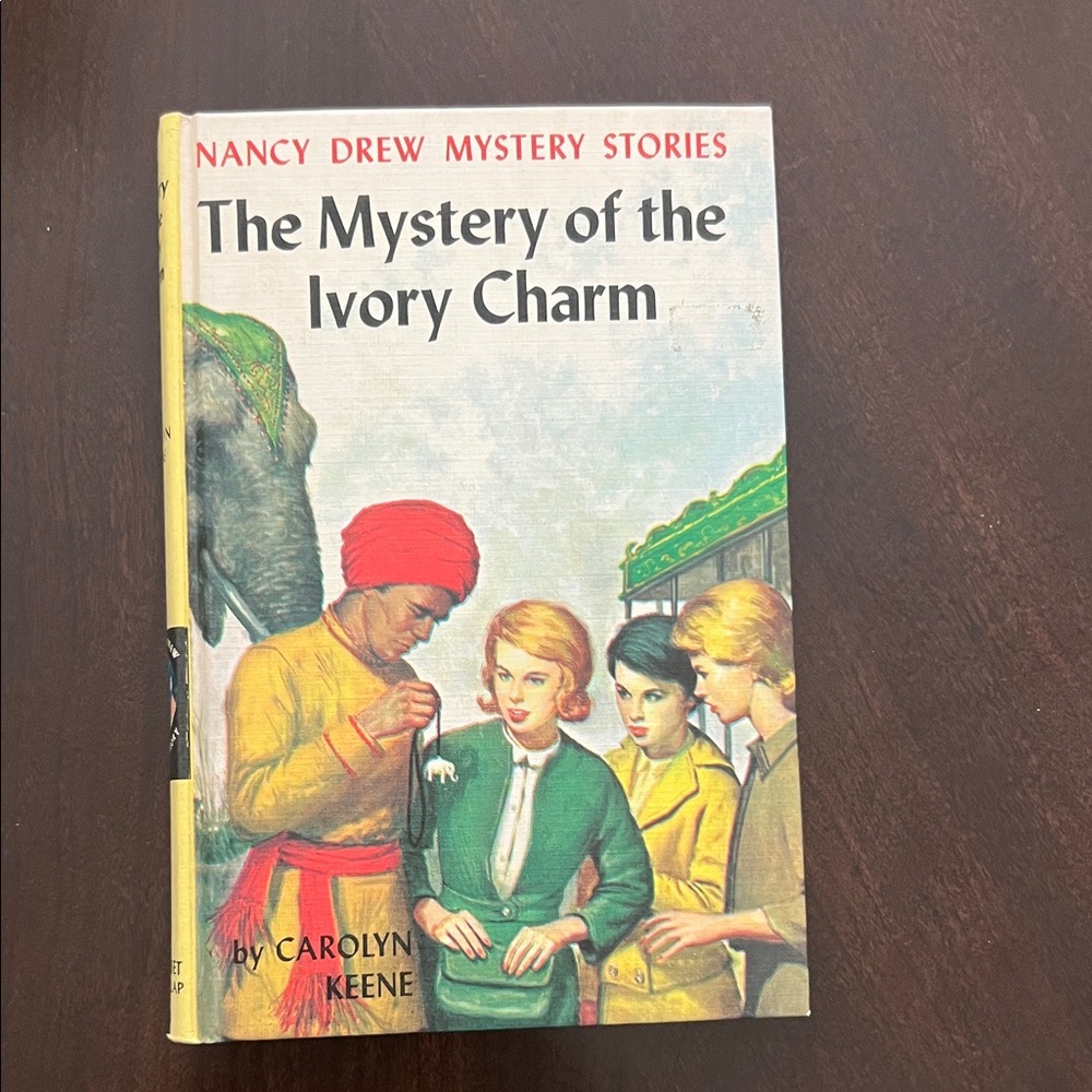 Vintage Nancy Drew - The Mystery of the Ivory Charm